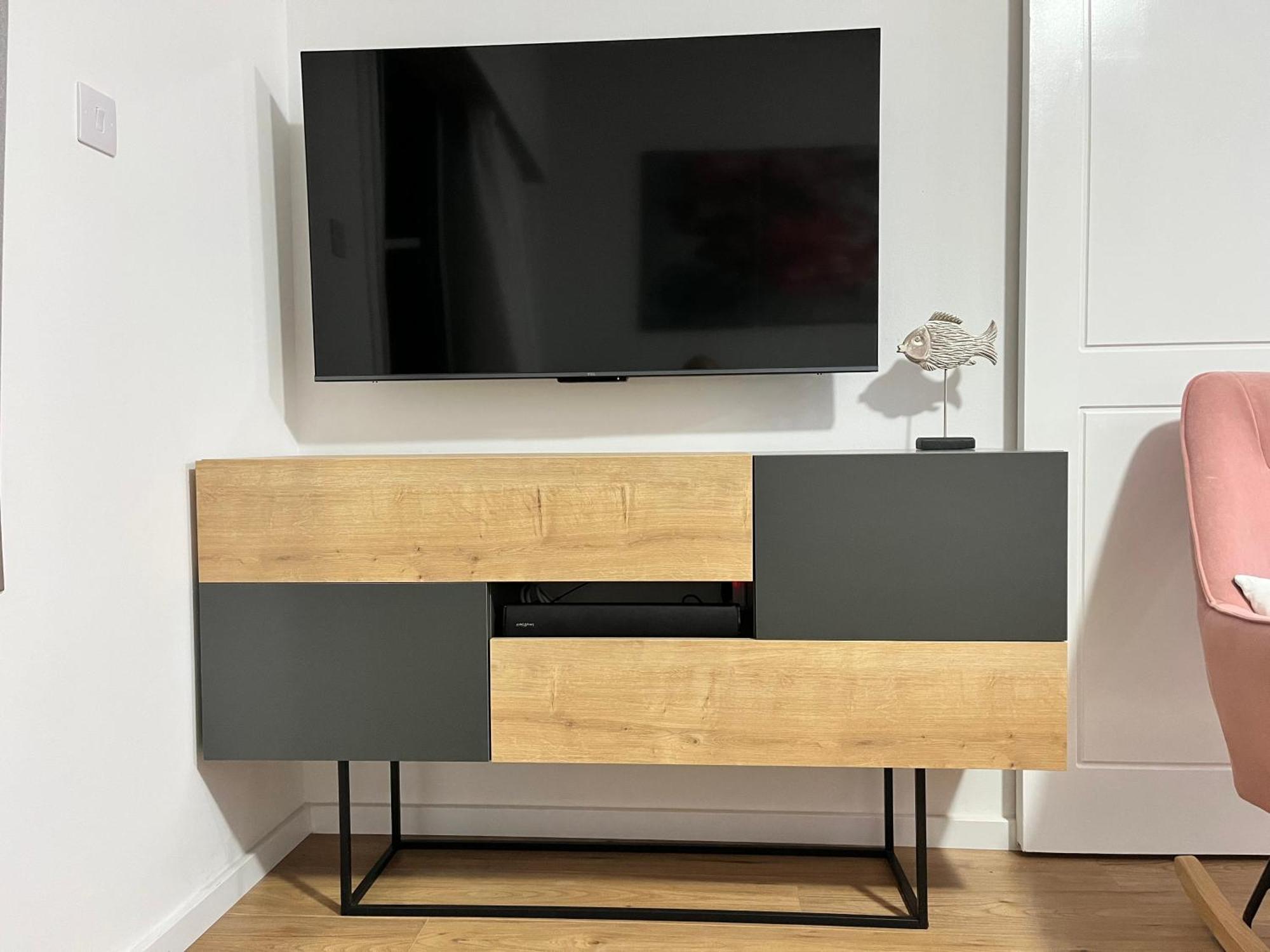 Modern Apartment Near Mckenzie Beach لارنكا المظهر الخارجي الصورة