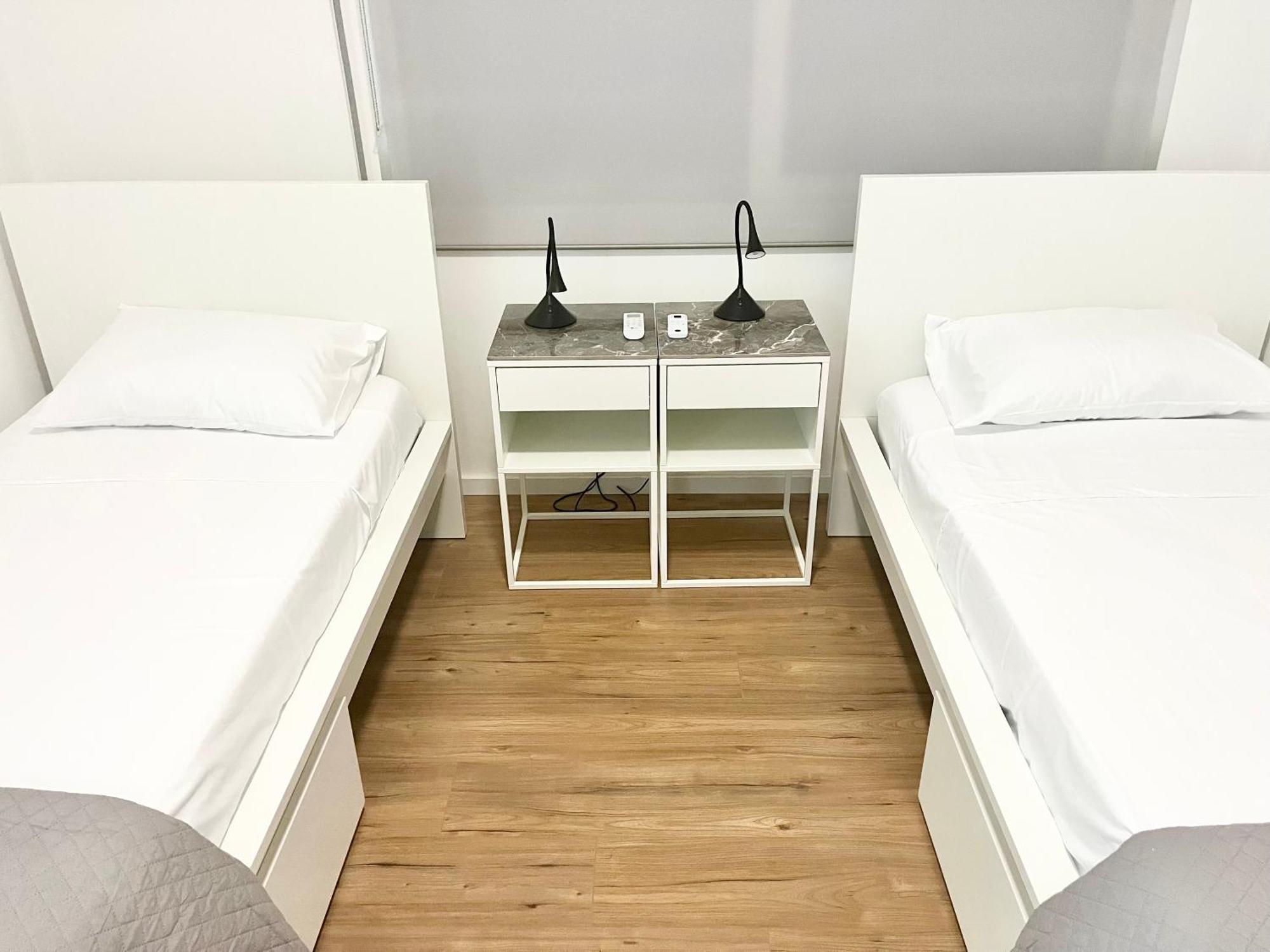 Modern Apartment Near Mckenzie Beach لارنكا المظهر الخارجي الصورة